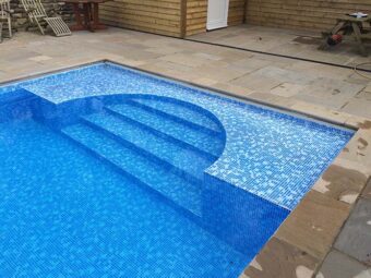 pool-builder-west-hill Pool Steps Totnes